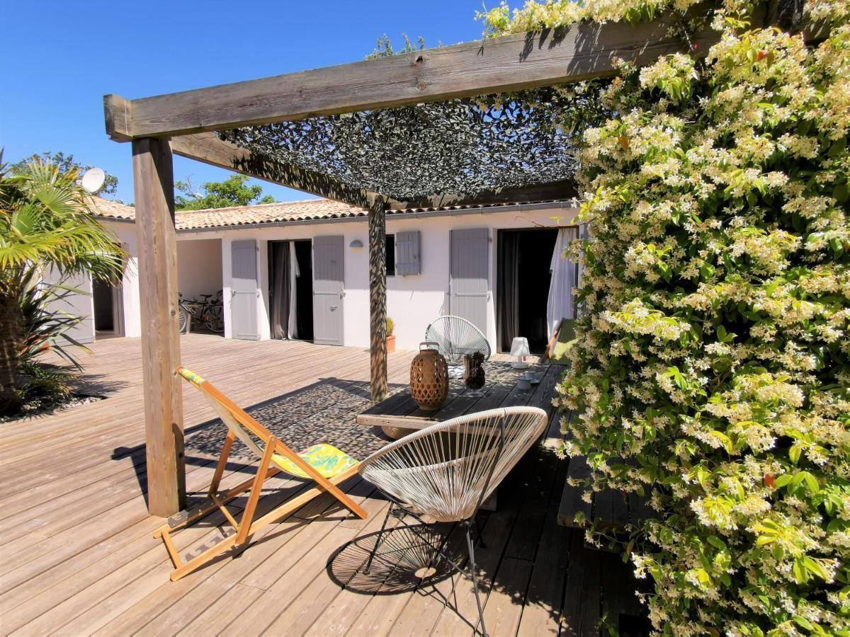 Derriere La Plage : Suite, Patio Et Pergola Le Bois-Plage-en-Ré Buitenkant foto