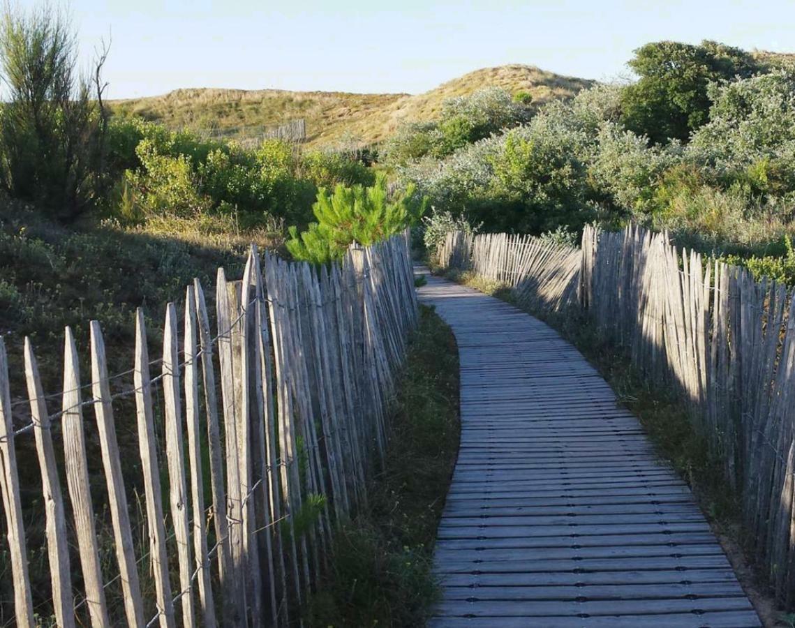 Derriere La Plage : Suite, Patio Et Pergola Le Bois-Plage-en-Ré Buitenkant foto